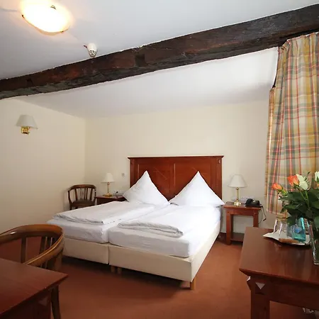 Hotel Drei Linden 3*
