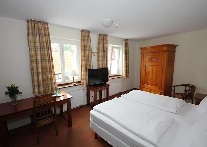 Drei Linden 酒店 3*